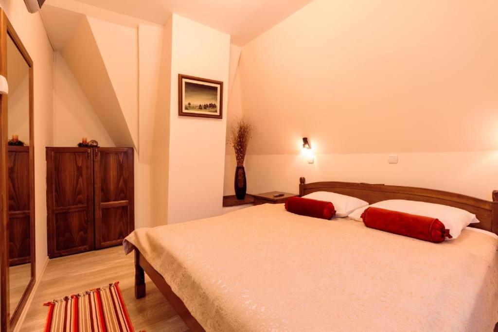 Downtown Rooms Ni Exteriér fotografie