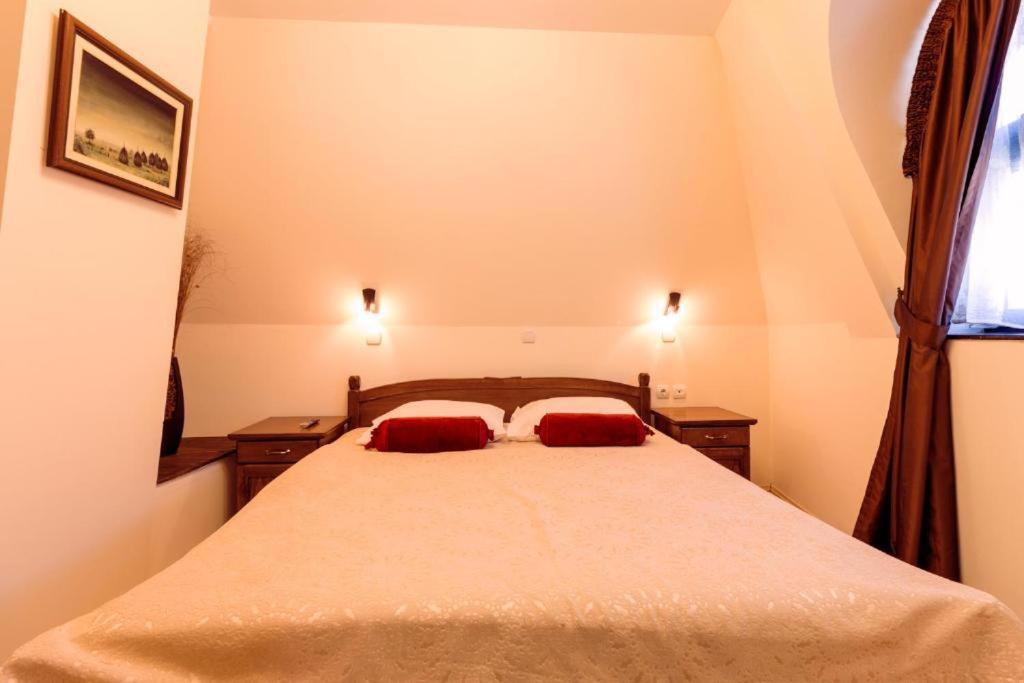 Downtown Rooms Ni Exteriér fotografie